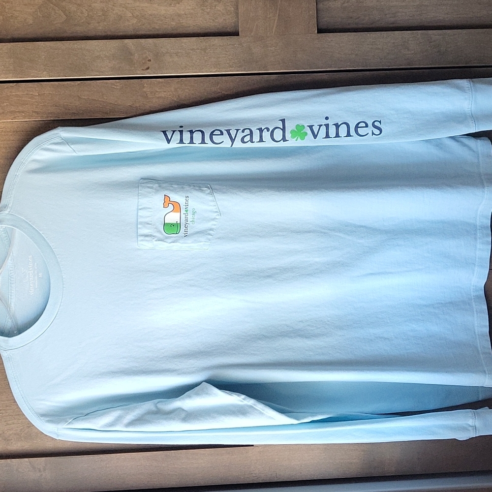 Men's Vinyard Vines Tshirt
